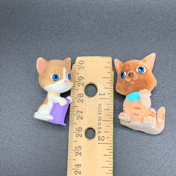 Kitty In My Pocket Nellie & Damien Cornish Rex Series 4 Blind Bag Toy Cats - Picture 2 of 3